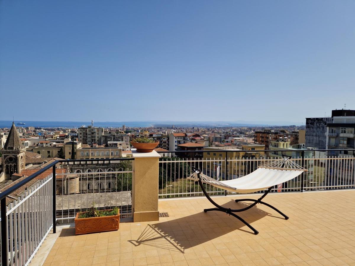 Top Floor Aparthotel Bentivoglio Catane Extérieur photo